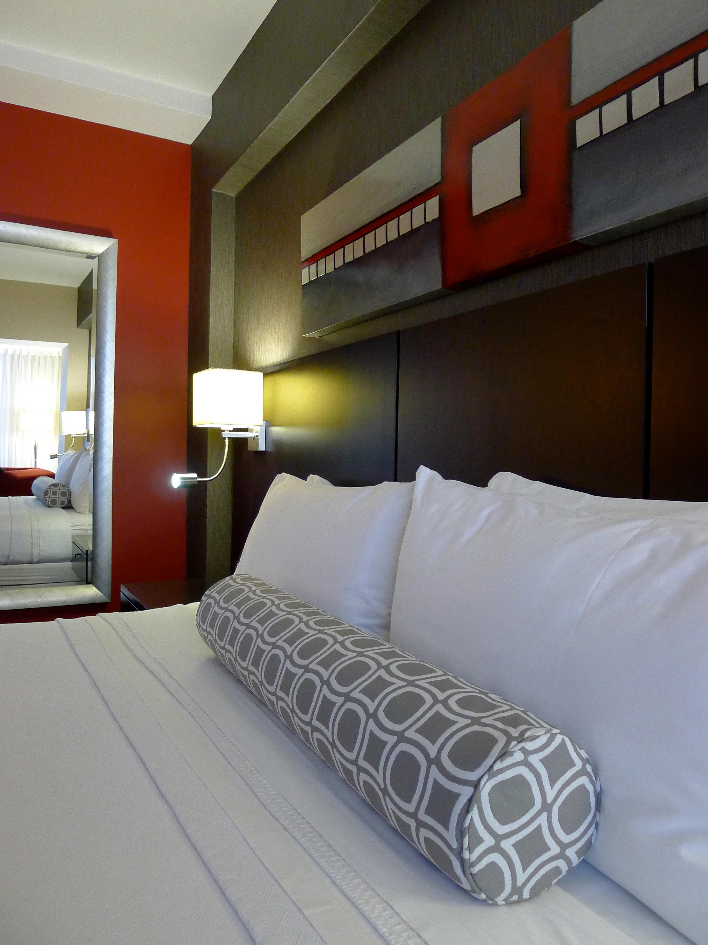 Armon Plaza Airpt, Trademark Collection By Wyndham Montréal