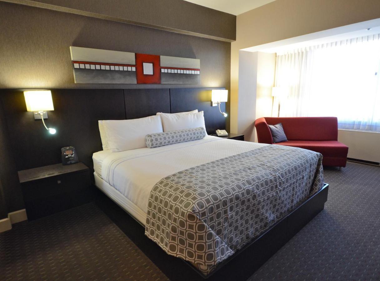 Armon Plaza Airpt, Trademark Collection By Wyndham Montréal