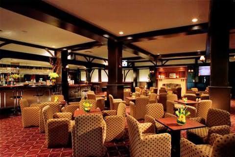 Armon Plaza Airpt, Trademark Collection By Wyndham 4* Montréal